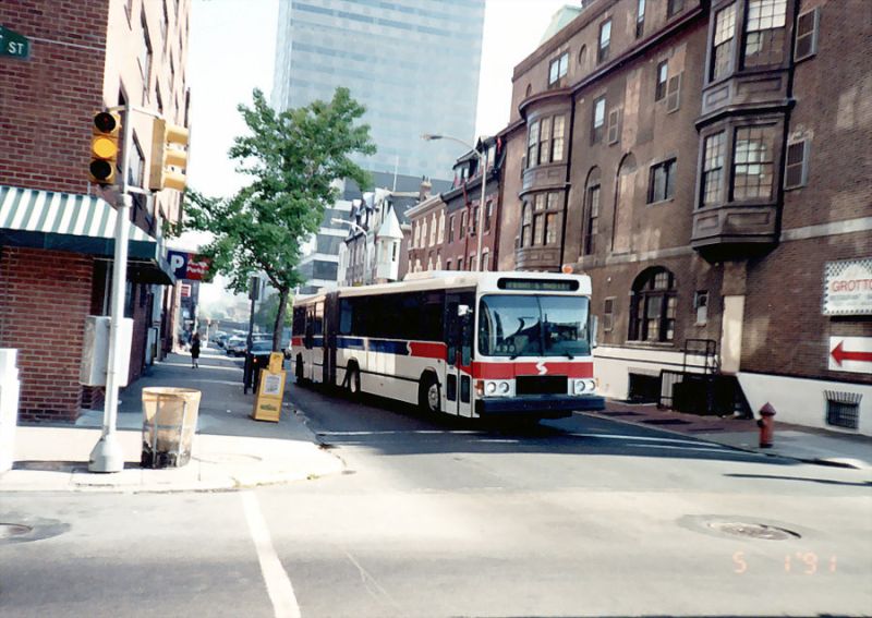 Volvo_7001.jpg