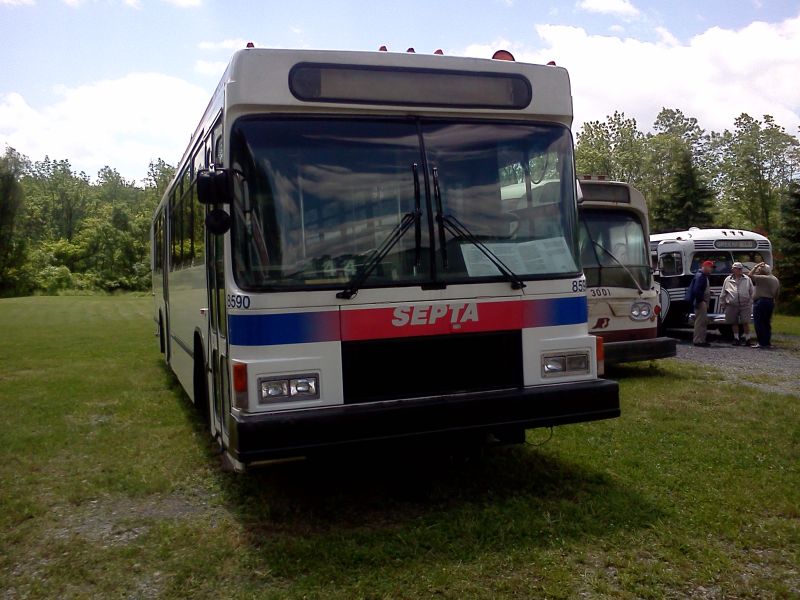 SEPTA Volvo 8590 in Hershey
