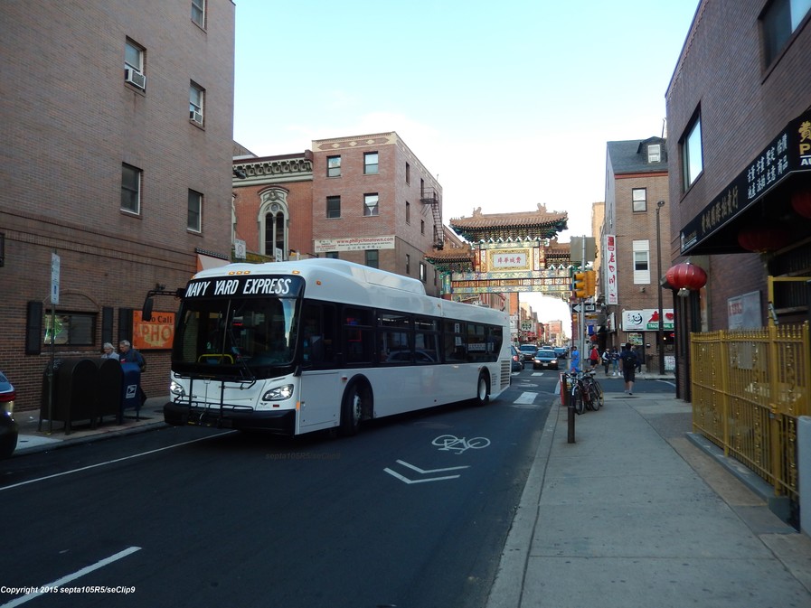 Navy Yard Shuttle (Krapf's) 2014 New Flyer Xcelsior XD40 #1450
At 10th and Arch Street

10/14/2015
